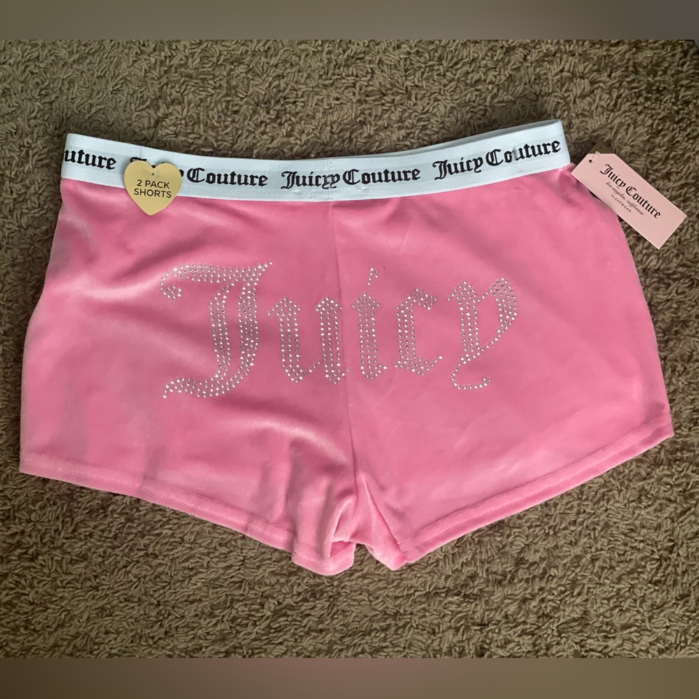 Juicy Shorts